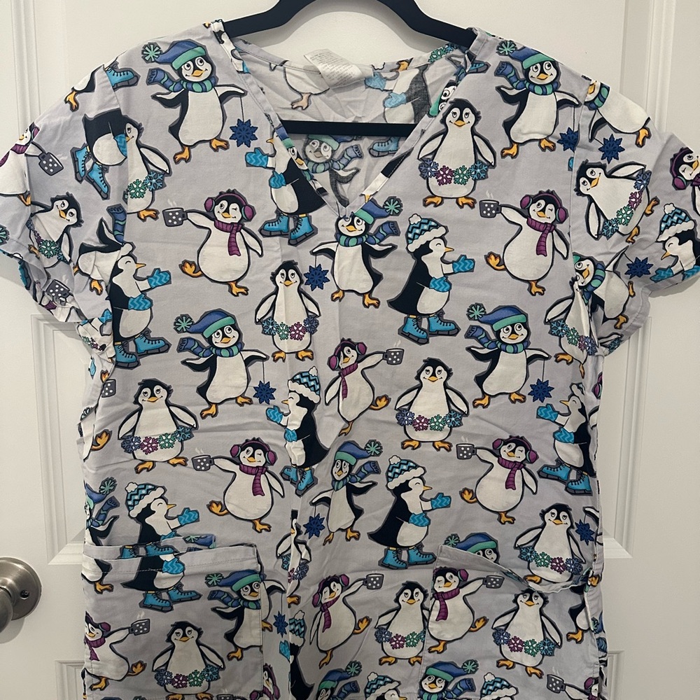 Penguin Print Scrub Top